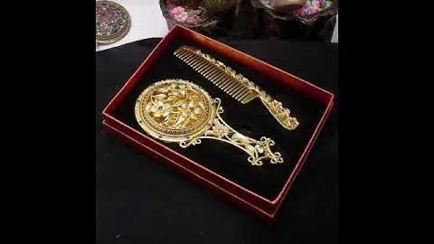 antique makeup mirrors lighted