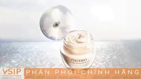 FUTURE SOLUTION LX Total Radiance Foundation