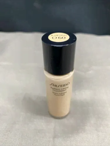 SHISEIDO Radiant And Lifting Foundation Shade: O60 R. Lifting 15mL/0.5 oz.-0